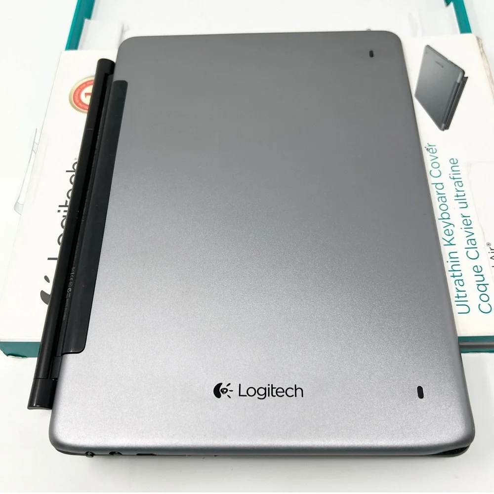 Logitech Ultrathin Keyboard Cover for iPad‎ Air Space Gray Bluetooth i5 Y-R0041